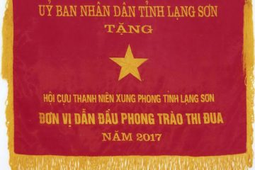 Hội Cựu TNXP tỉnh Lạng Sơn nhận cờ Đơn vị dẫn đầu phong trào thi đua năm 2017   