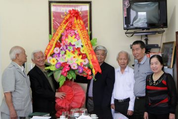 Chủ tịch Hội Cựu TNXP Việt Nam Nguyễn Anh Liên thăm và làm việc ở Thanh Hóa
