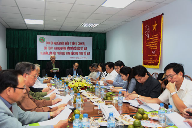 Chủ tịch MTTQ Việt Nam làm việc với Hội Cựu TNXP Việt Nam