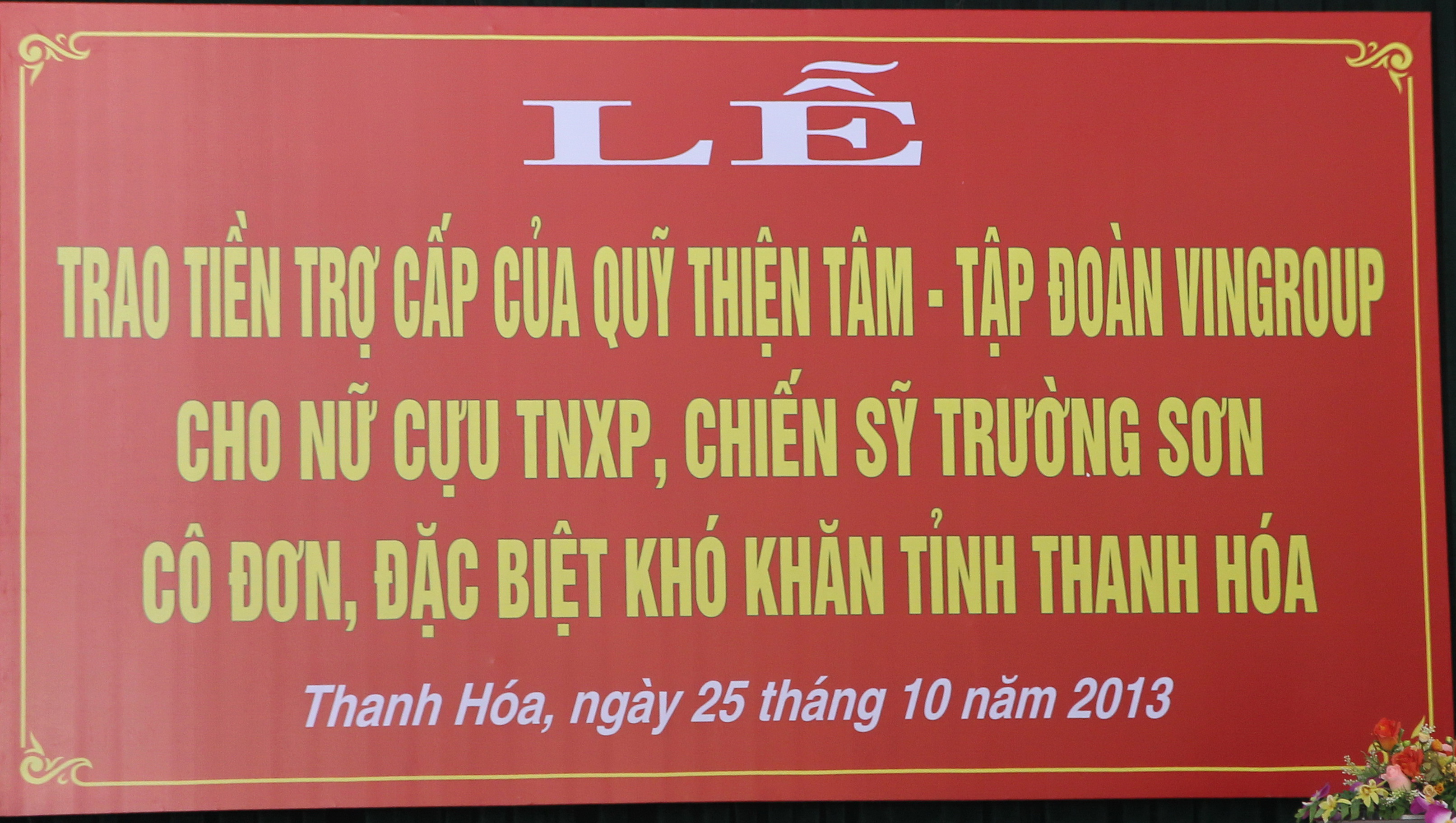 Trao tiền trợ cấp cho nữ cựu TNXP có hoàn cảnh đặc biệt khó khăn ở Thanh Hóa