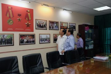 Bộ trưởng Bộ Lao động – Thương binh và Xã hội đế thăm và làm việc với Hội Cựu TNXP Việt Nam
