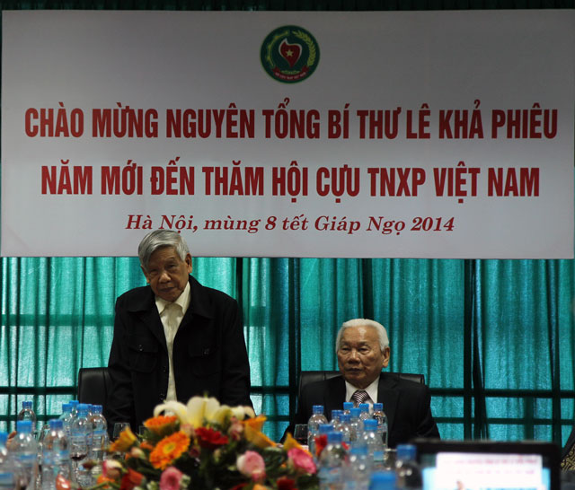 Đón nguyên Tổng Bí thư Lê Khả Phiêu thăm Hội Cựu TNXP Việt Nam