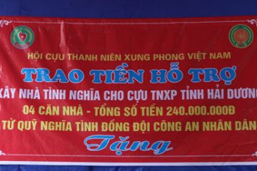 Hội Cựu TNXP Việt Nam trao tiền hỗ trợ làm nhà tình nghĩa cho cựu TNXP tỉnh Hải Dương