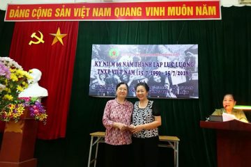 Chi hội 3 Cựu TNXP phường Trung Liệt kỷ niệm 68 năm Ngày truyền thống Lực lượng TNXP