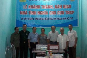 Lễ bàn giao nhà tình nghĩa cho cựu TNXP tỉnh Hải Dương