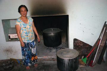 Lòng nhân ái của một nữ cựu TMXP gần 80 tuổi ở Quảng Bình