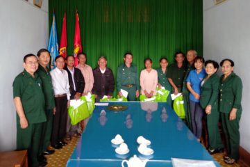 Bình Định trao tặng quà Tết Kỷ Hợi cho hội viên cựu TNXP