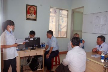 Khám bệnh, cấp thuốc miễn phí cho nạn nhân chất độc da cam ở Bình Phước