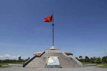 Cụm di tích lịch sử cầu Hiền Lương – sông Bến Hải