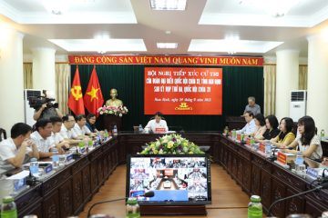 Hội nghị tiếp xúc cử tri trực tuyến của Đoàn đại biểu Quốc hội tỉnh Nam Định