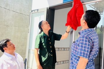 Hội Cựu TNXP Bình Thuận trao nhà “ Nghĩa tình đồng đội”