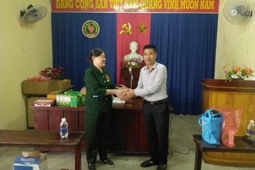 Trao quà tri ân cựu thanh niên xung phong ở Đà Nẵng