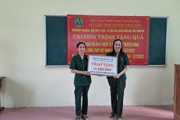 Thêm 25 cựu TNXP huyện Thiệu Hóa được tặng quà