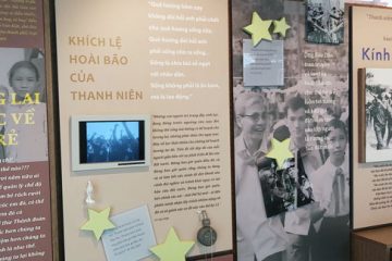 Viếng, thăm khu lưu niệm cố Thủ tướng Võ Văn Kiệt