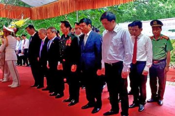 Quảng Bình tổ chức tưởng niệm 50 năm ngày hy sinh của các anh hùng liệt sĩ tại hang Tám Cô