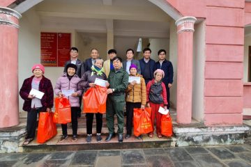 Tỉnh hội Bắc Giang tặng quà tết cho cựu TNXP nghèo, có hoàn cảnh khó khăn