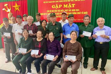 Hiệp Hòa gặp mặt cán bộ, hội viên tiêu biểu