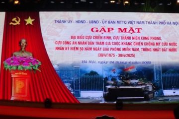 Thành phố Hà Nội gặp mặt đại biểu cựu chiến binh, cựu thanh niên xung phong, cựu công an Nhân dân