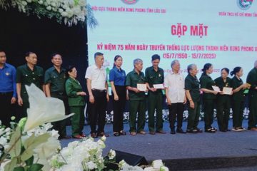 Lào Cai gặp mặt kỷ niệm 75 năm ngày truyền thống Lực lượng thanh niên xung phong Việt Nam