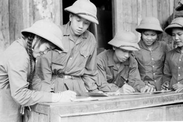 NGƯỜI LÍNH ẤY  VẪN MỘT LÒNG TRUNG HIẾU