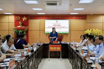 UBMTTQVN TỈNH BẮC NINH HỌP BÀN CHƯƠNG TRÌNH CÔNG TÁC VÀ SẮP XẾP HỘI QUẦN CHÚNG