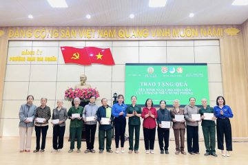 Ấm áp chương trình trao quà Tết cho cựu TNXP khó khăn tại Lâm Đồng