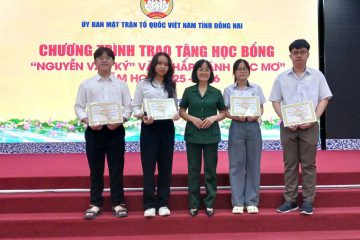 ĐỒNG NAI: TRAO HỌC BỔNG TRỊ GIÁ 60 TRIỆU ĐỒNG CHO 06 SINH VIÊN LÀ CON CHÁU CỰU TNXP VƯỢT KHÓ