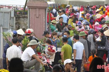 VỀ QUÊ NGÀY CUỐI NĂM