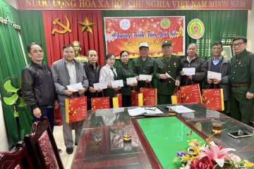 Quỹ Thiện Tâm trao quà Tết ấm tình nghĩa cho cựu Thanh niên xung phong tỉnh Bắc Ninh