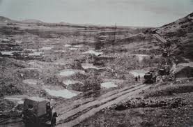 TRÊN NHỊP CẦU DÃ CHIẾN