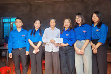 Ấm áp chương trình tri ân cựu thanh niên xung phong có hoàn cảnh khó khăn ở Phú Thọ