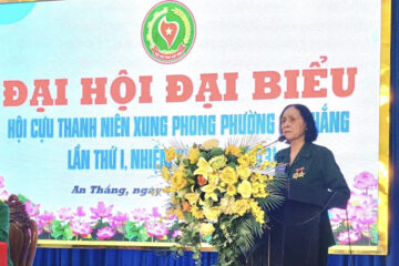 PHẢI CHỊ THAO KHÔNG?