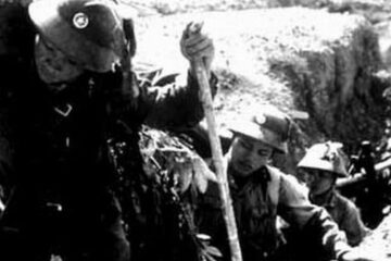 MỘT THẾ HỆ TỰ HÀO VỀ “CHIẾC GẬY TRƯỜNG SƠN”