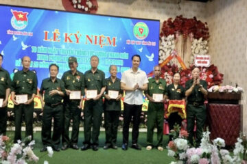 Lào Cai kỷ niệm 76 năm ngày truyền thống TNXP và 20 năm thành lập Tỉnh hội