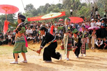 KHÂU VAI HOÁ GIẢI