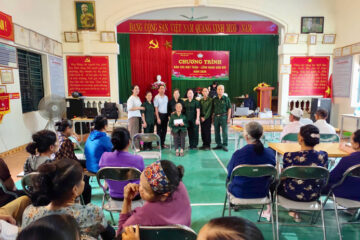 Bắc Ninh: Ấm áp chương trình tri ân, tặng quà cựu thanh niên xung phong
