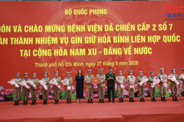 Xúc động lễ đón những người lính quân y hoàn thành nhiệm vụ tại Nam Sudan trở về
