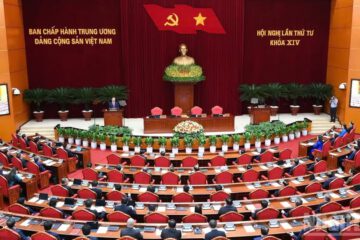 Ngày làm việc thứ tư và bế mạc Hội nghị lần thứ tư Ban Chấp hành Trung ương Đảng khóa XIV